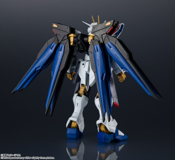 Gundam Universe GU-28 - ZGMF-X20A Strike Freedom Gundam 攻擊自由鋼彈：圖片 3