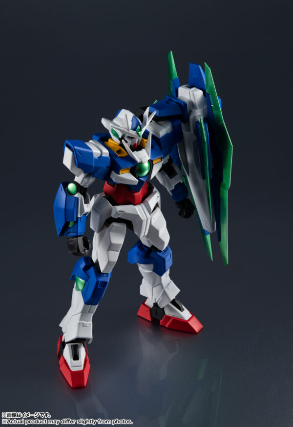 Gundam Universe GU-30 - 00 Qan[T] 量子型00鋼彈：圖片 4