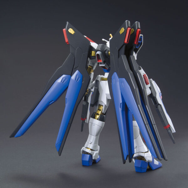 HGCE-201 - ZGMF-X20A Strike Freedom Gundam (1/144) 攻擊自由鋼彈：圖片 3
