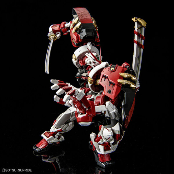 Hi-Resolution Model - MBF-P02 Gundam Astray Red Frame Powered Red (1/100) 紅異端鋼彈 高出力紅型：圖片 6