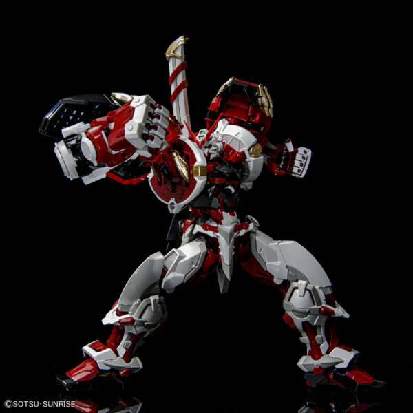 Hi-Resolution Model - MBF-P02 Gundam Astray Red Frame Powered Red (1/100) 紅異端鋼彈 高出力紅型：圖片 5