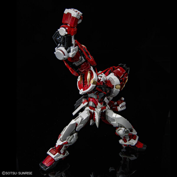 Hi-Resolution Model - MBF-P02 Gundam Astray Red Frame Powered Red (1/100) 紅異端鋼彈 高出力紅型：圖片 4