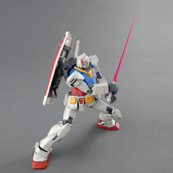MG-190 - RX-78-2 Gundam The Origin (1/100) 鋼彈[Gundam The Origin版]：圖片 5