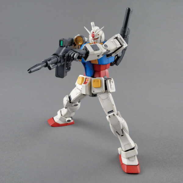 MG-190 - RX-78-2 Gundam The Origin (1/100) 鋼彈[Gundam The Origin版]：圖片 3