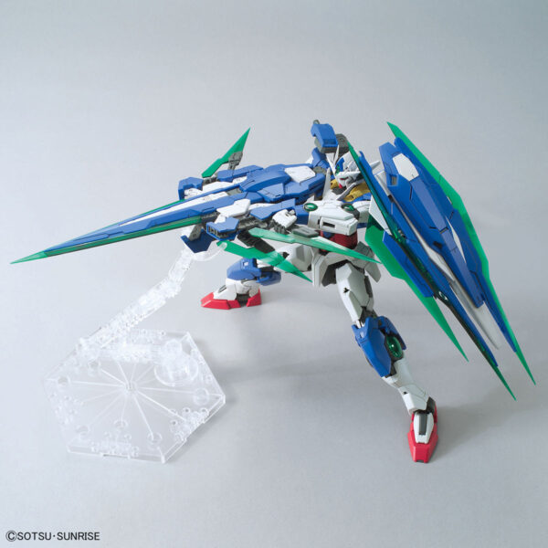 MG-205 - 00 Qan[T] Full Saber (1/100) 00量子型 全刃式：圖片 5