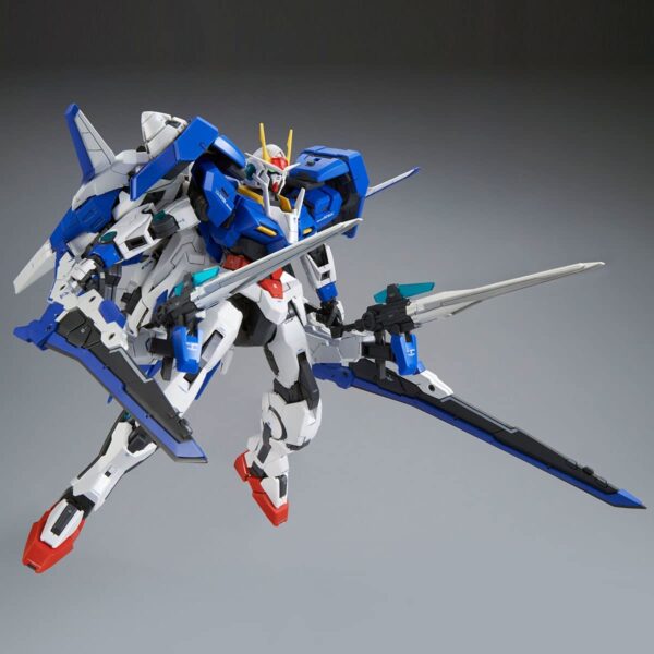 MG - GN-0000+GNR-010/XN 00 XN Raiser (1/100) 斬擊型00強化模組：圖片 5