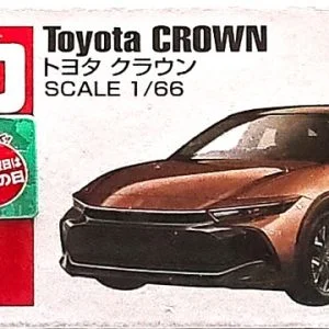 Tomica 072 - Toyota Crown (1/66)