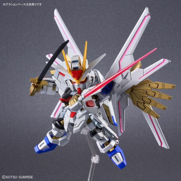 SD Gundam Cross Silhouette 21 Mighty Strike Freedom Gundam 全能攻擊自由鋼彈：圖片 5