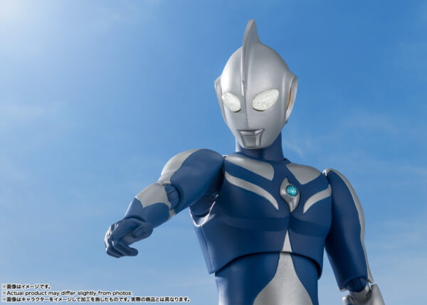 S.H.Figuarts - Ultraman Cosmos Luna Mode 超人力霸王高斯 月神型態：圖片 11